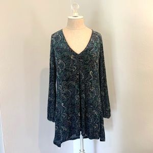 Green Velvet Long Sleeve Mini Dress